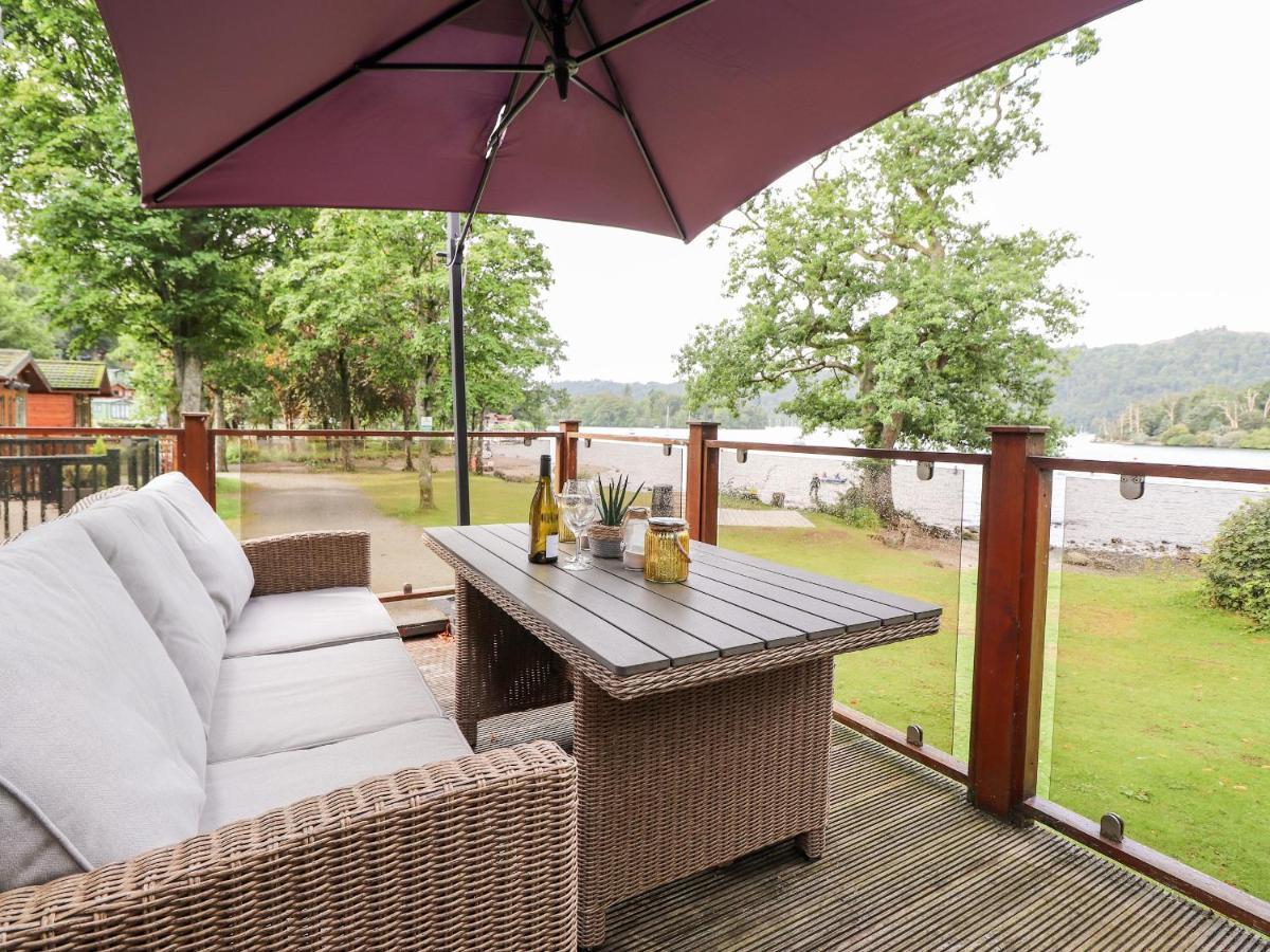 Loubi'S Lakeside Lodge Windermere Exteriér fotografie